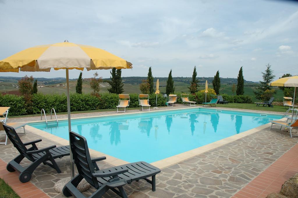 Agriturismo Palazzo Conti - B Πιέντσα Εξωτερικό φωτογραφία