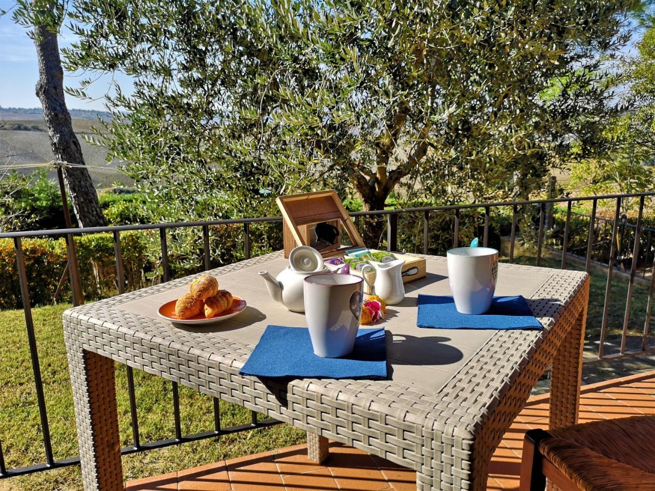 Agriturismo Palazzo Conti - B Πιέντσα Εξωτερικό φωτογραφία